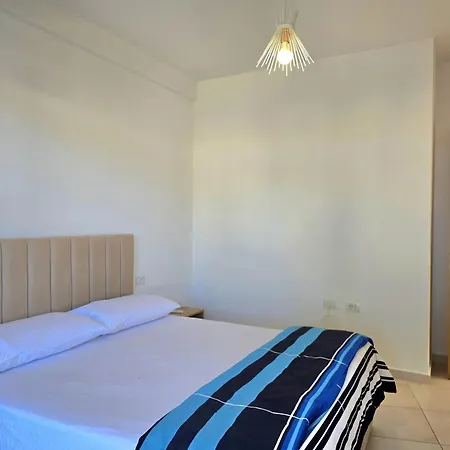 Lura 3 Homes 256 Apartment *