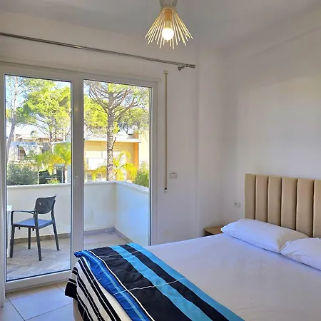Lura 3 Homes 256 Apartment *